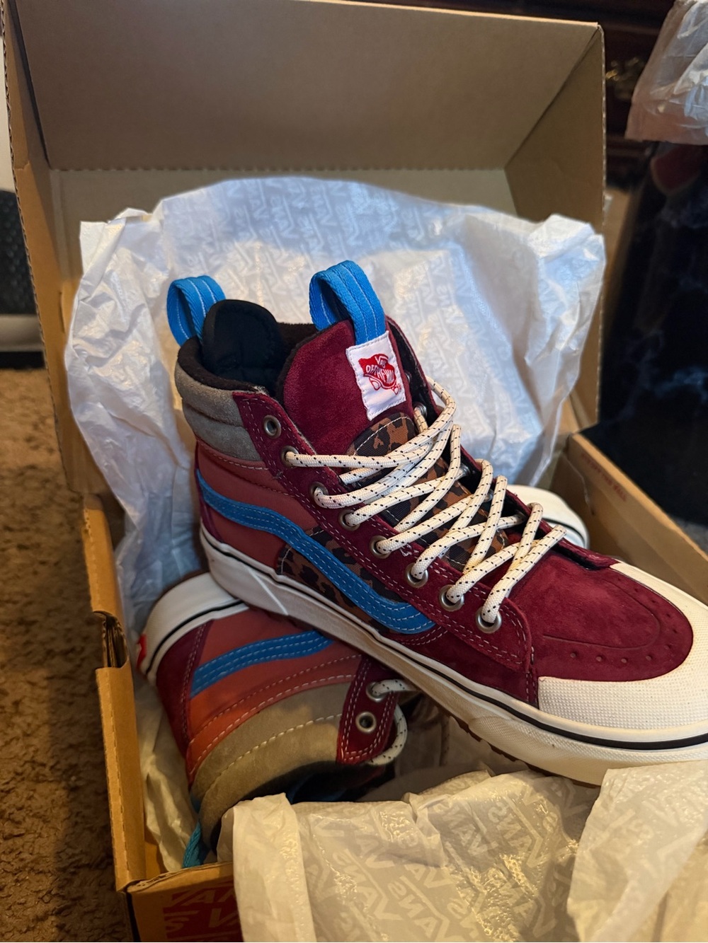 Vans High-Top Sneakers in Burgundy with Blue Stripe
